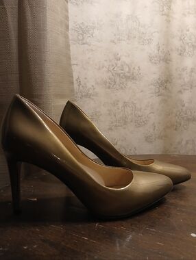 Vince Camuto Metallic Gold Patent Pointed-Toe Pumps